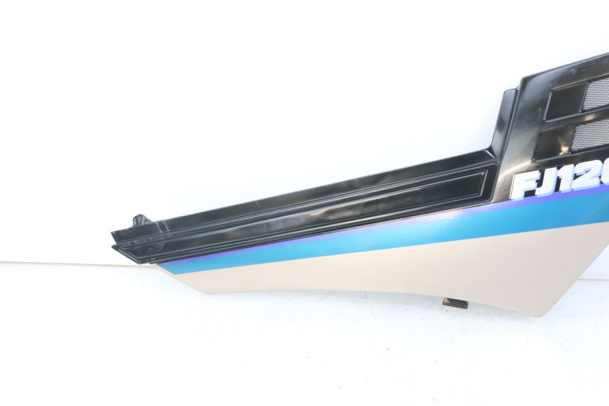 photo de RECHTER SITZBANKDECKEL YAMAHA FJ 3CX 1200 (1986 - 1996) - Zoom auf Komponenten