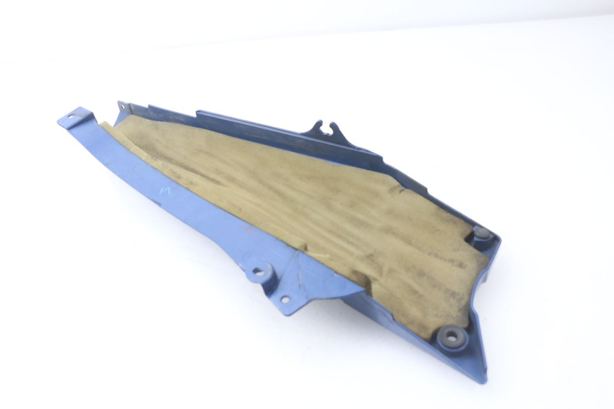 photo de UNTER SITZ VERKLEIDUNG RECHTS YAMAHA FJR ABS 1300 (2006 - 2012) - Detailansicht des Bauteils