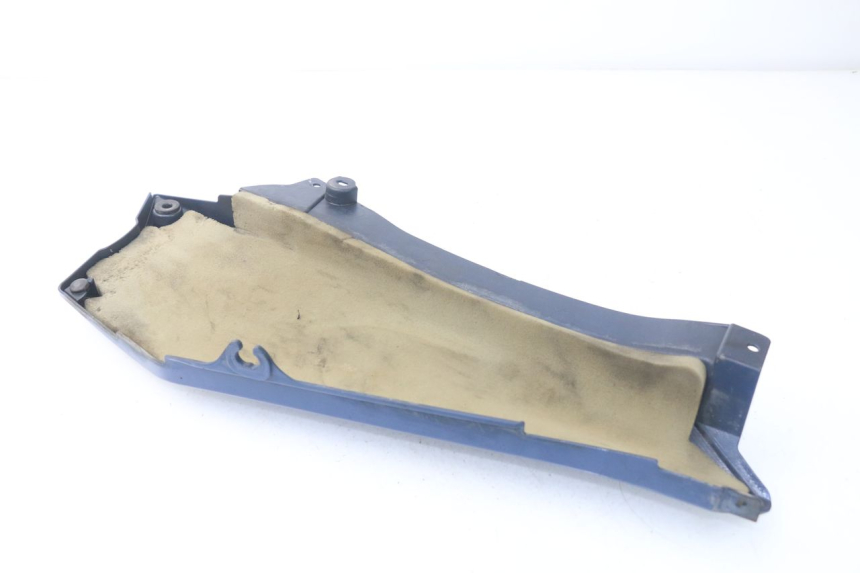photo de UNTER SITZ VERKLEIDUNG RECHTS YAMAHA FJR ABS 1300 (2006 - 2012) - Zoom auf Gebrauchszustand