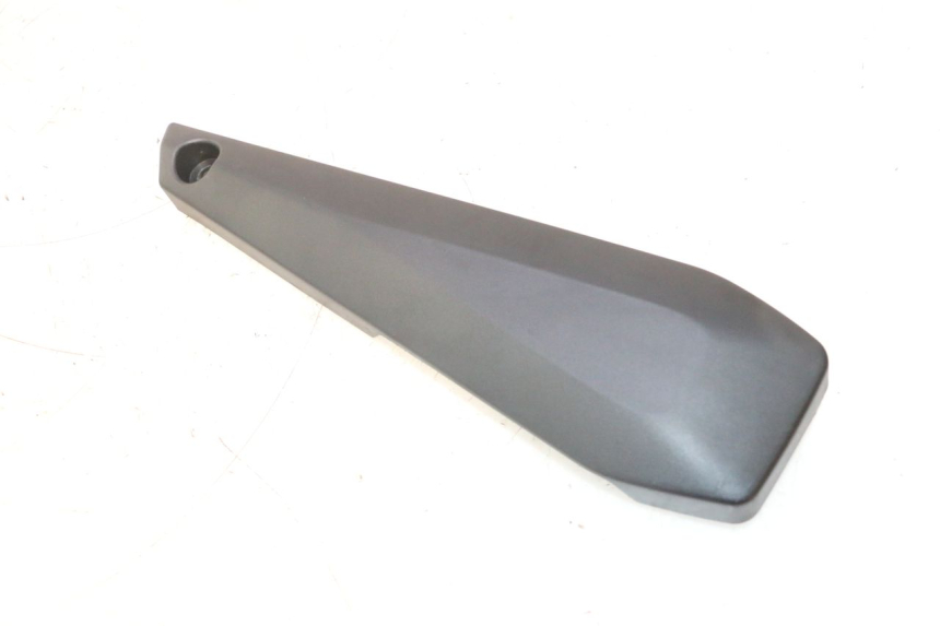 photo de UNTER SITZ VERKLEIDUNG RECHTS YAMAHA FZ8 800 (2010 - 2016) - Hauptansicht