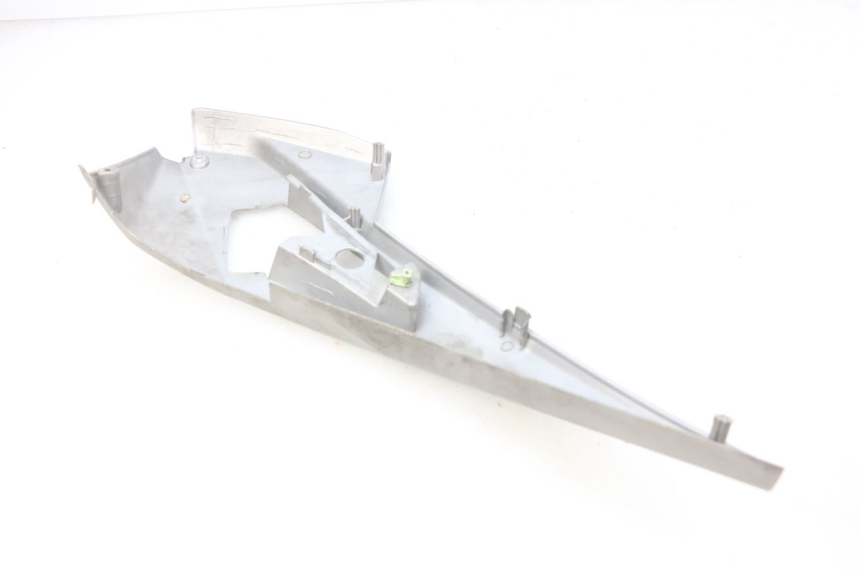 photo de RECHTER SITZBANKDECKEL PEUGEOT GEOPOLIS 400 (2007 - 2013) - Technische Nahaufnahme