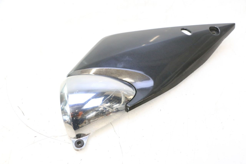 photo de UNTER SITZ VERKLEIDUNG RECHTS SUZUKI GSF N BANDIT 1200 (2001 - 2005) - Gesamtansicht des Produkts