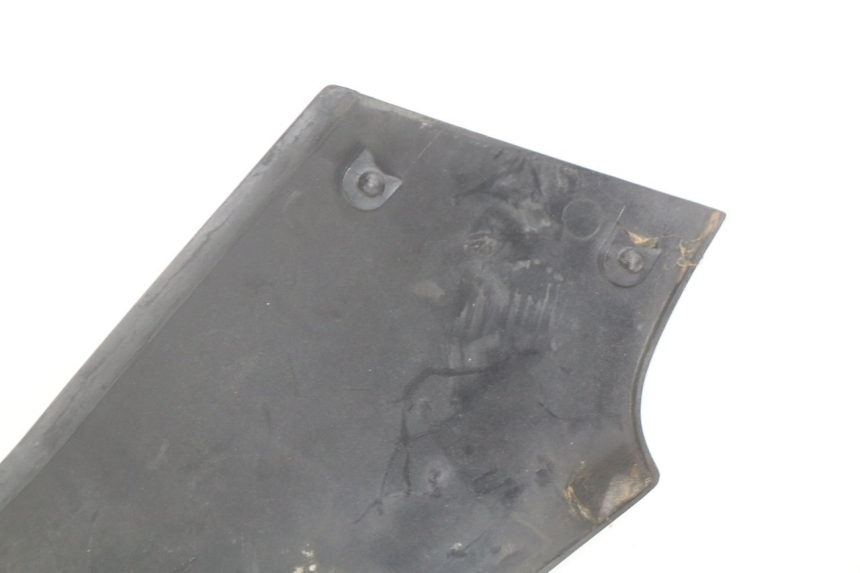 photo de RECHTER SITZBANKDECKEL SUZUKI GSX-F GSX  F 1100 (1988 - 1994) - Zoom auf Gebrauchszustand