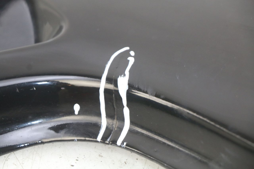 photo de RECHTER SITZBANKDECKEL SUZUKI GSX-F GSX  F 1100 (1988 - 1994) - Oberflächenzustand und Material