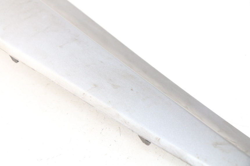 photo de UNTER SITZ VERKLEIDUNG RECHTS SYM GTS EFI ABS 125 (2012 - 2016) - Alternative Perspektive