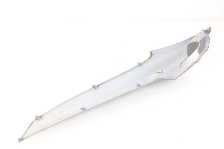 photo de UNTER SITZ VERKLEIDUNG RECHTS SYM GTS EFI ABS 125 (2012 - 2016) - Alternative Perspektive