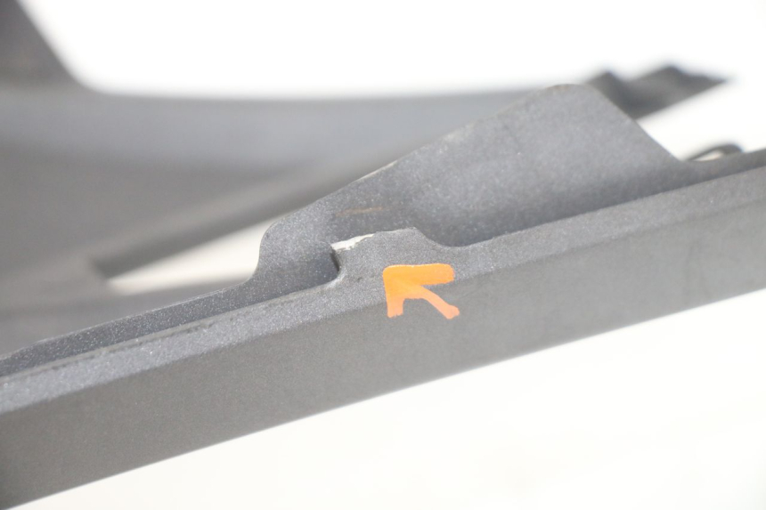 photo de UNTER SITZ VERKLEIDUNG RECHTS HONDA FORZA 125 (2021 - 2025) - Geprüftes Gebrauchtteil