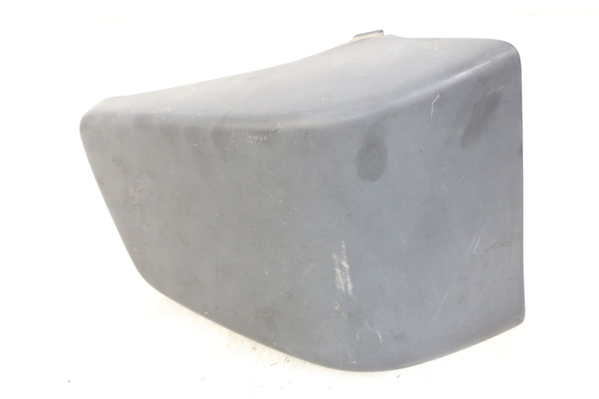 photo de UNTER SITZ VERKLEIDUNG RECHTS HONDA VT C2 SHADOW 750 (1997 - 2001) - Hauptansicht