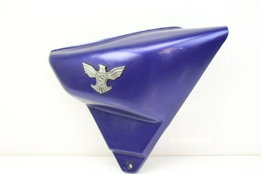 photo de RECHTER SITZBANKDECKEL SYM HUSKY 125 (1999 - 2005) - Detailansicht des Bauteils