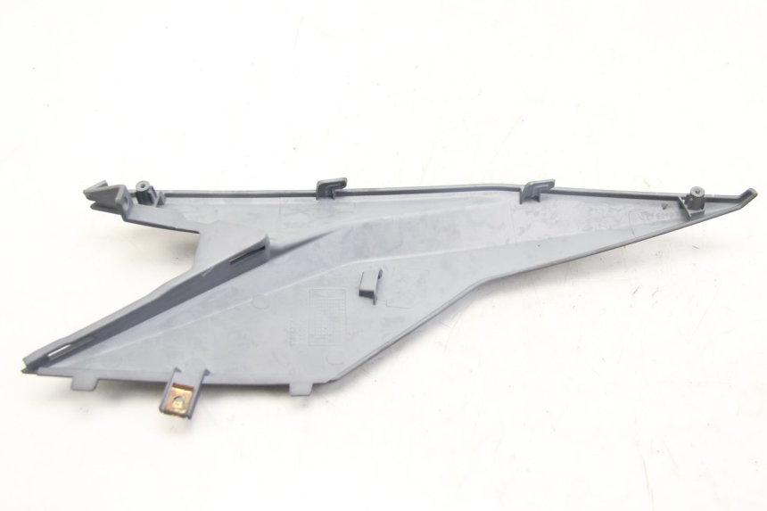 photo de RECHTER SITZBANKDECKEL SYM JET 4 4T 50 (2018 - 2021) - Alternative Perspektive