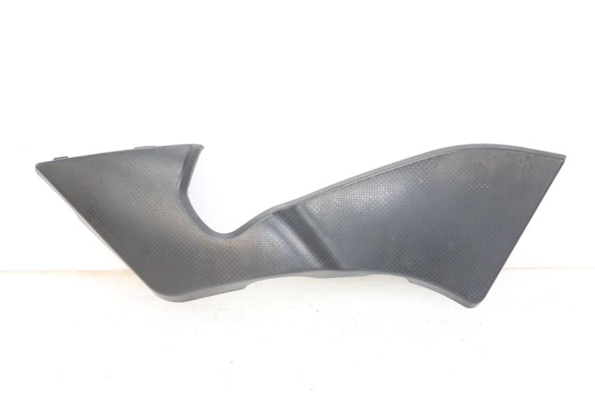 photo de UNTER SITZ VERKLEIDUNG RECHTS KYMCO K-PW K-PIPE 50 (2012 - 2017) - Hauptansicht