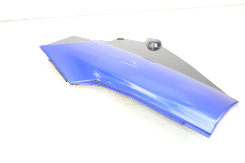 photo de UNTER SITZ VERKLEIDUNG RECHTS KAWASAKI GTR 1000 (1994 - 2004) - Gesamtansicht des Produkts