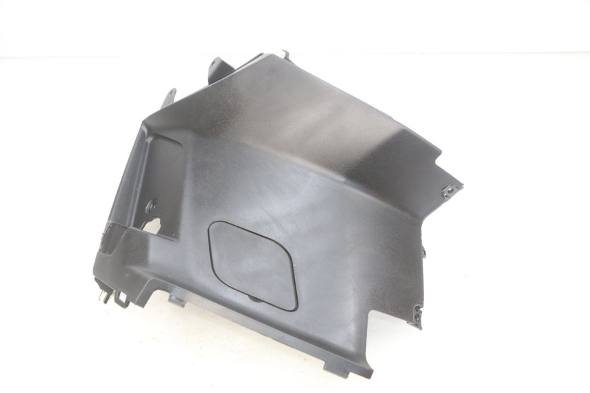 photo de RECHTER SITZBANKDECKEL PEUGEOT KISBEE 4T 50 (2018 - 2022) - Zoom auf Gebrauchszustand