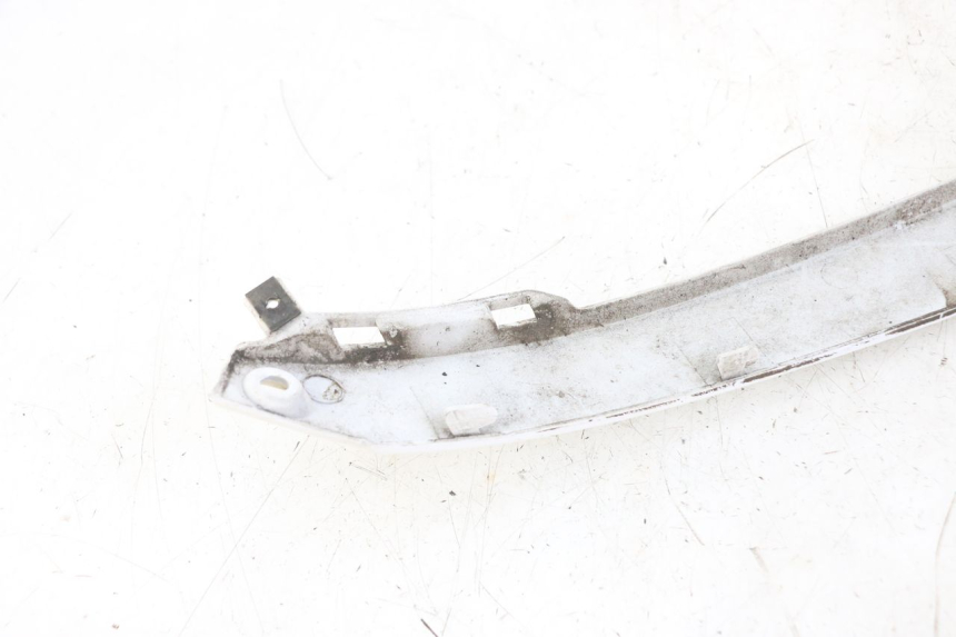 photo de RECHTER SITZBANKDECKEL KYMCO LIKE 125 (2009 - 2016) - Alternative Perspektive