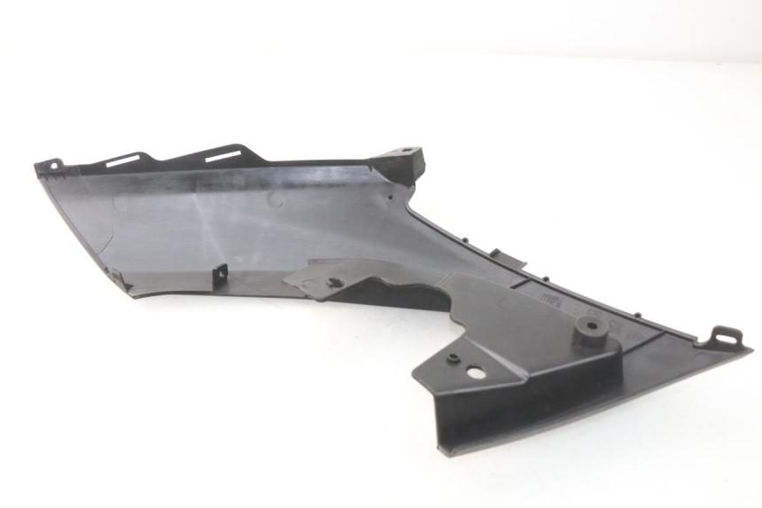 photo de UNTER SITZ VERKLEIDUNG RECHTS PEUGEOT METROPOLIS 400 (2017 - 2020) - Alternative Perspektive