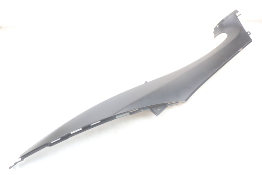 photo de UNTER SITZ VERKLEIDUNG RECHTS PIAGGIO MP3 HPE 350 (2018 - 2020) - Alternative Perspektive