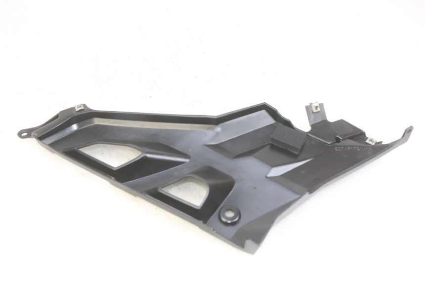 photo de RECHTER SITZBANKDECKEL YAMAHA MT ABS 125 (2014 - 2018) - Zoom auf Gebrauchszustand