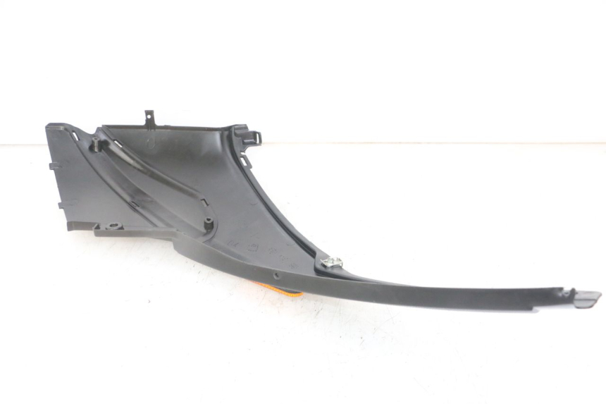 photo de UNTER SITZ VERKLEIDUNG RECHTS PIAGGIO NRG POWER PUREJET 50 (2018 - 2021) - Zoom auf Gebrauchszustand