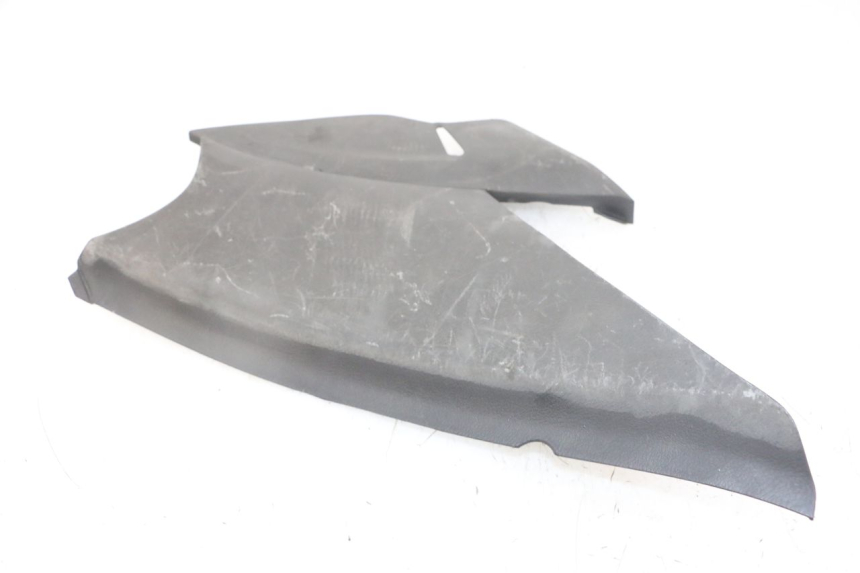 photo de UNTER SITZ VERKLEIDUNG RECHTS HONDA NTV DEAUVILLE ABS 700 (2007 - 2016) - Alternative Perspektive