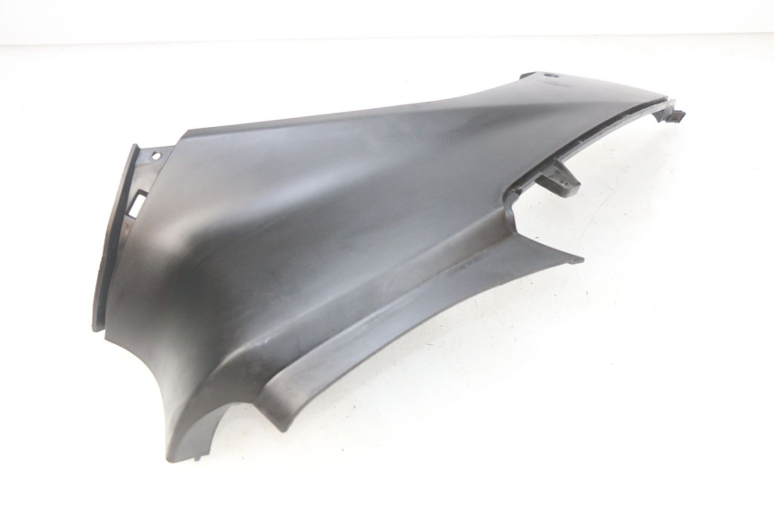 photo de RECHTER SITZBANKDECKEL MBK OVETTO 2T 50 (2007 - 2017) - Technische Nahaufnahme