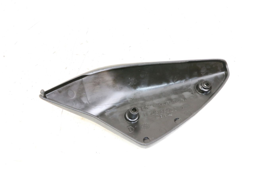 photo de UNTER SITZ VERKLEIDUNG RECHTS PEUGEOT TKR TREKKER FURIOUS 50 (2005 - 2014) - Zoom auf Gebrauchszustand