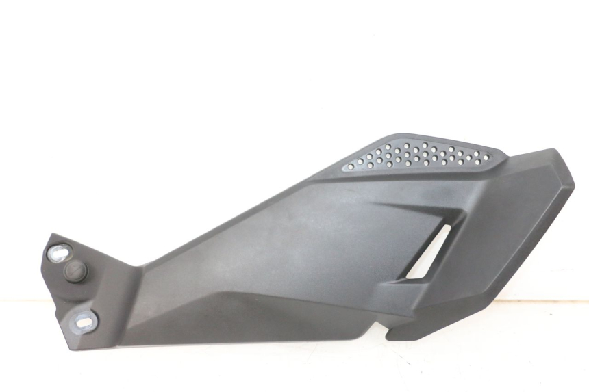 photo de UNTER SITZ VERKLEIDUNG RECHTS BMW R GS 1250 (2021 - 2024) - Hauptansicht