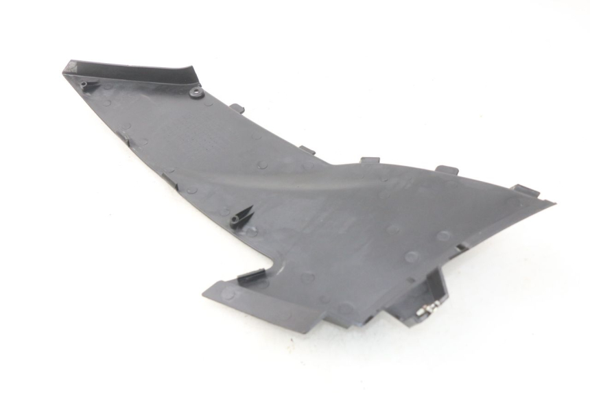 photo de RECHTER SITZBANKDECKEL DAELIM S2 FI 125 (2008 - 2017) - Detailansicht des Bauteils