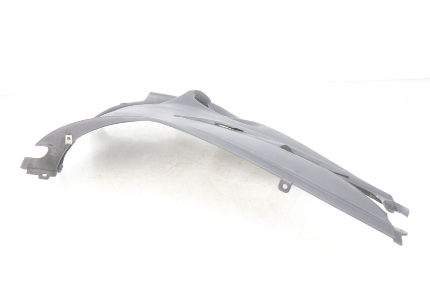 photo de RECHTER SITZBANKDECKEL SUZUKI SIXTEEN 125 (2008 - 2010) - Alternative Perspektive