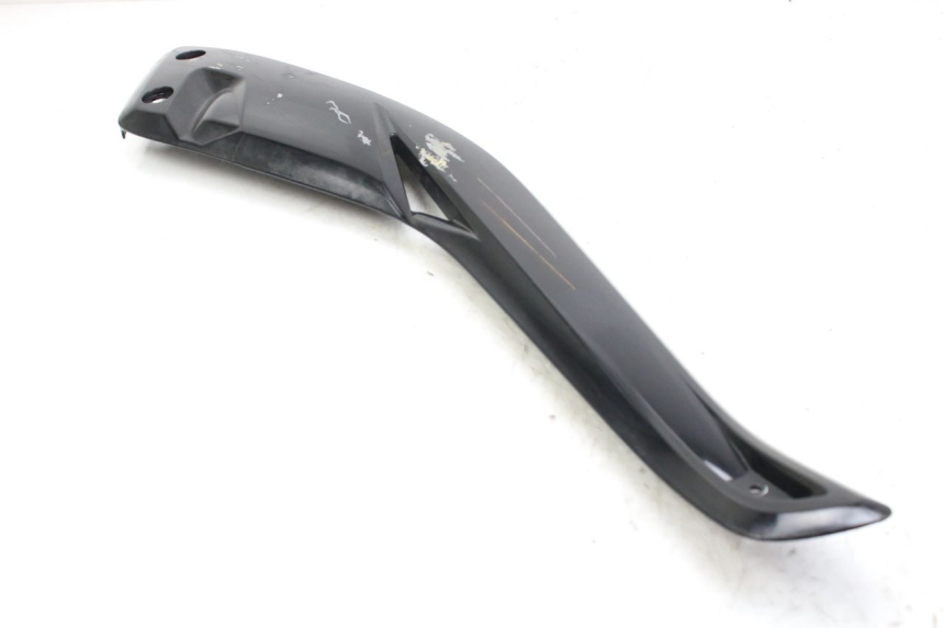 photo de RECHTER SITZBANKDECKEL MBK SKYCRUISER 125 (2010 - 2013) - Alternative Perspektive