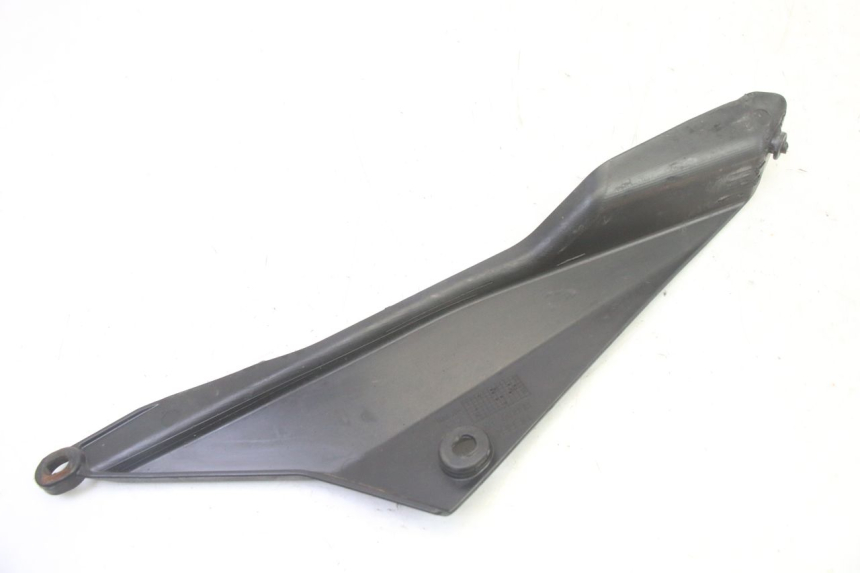 photo de UNTER SITZ VERKLEIDUNG RECHTS GILERA SMT SUPERMOTARD 50 (2009 - 2017) - Technische Nahaufnahme