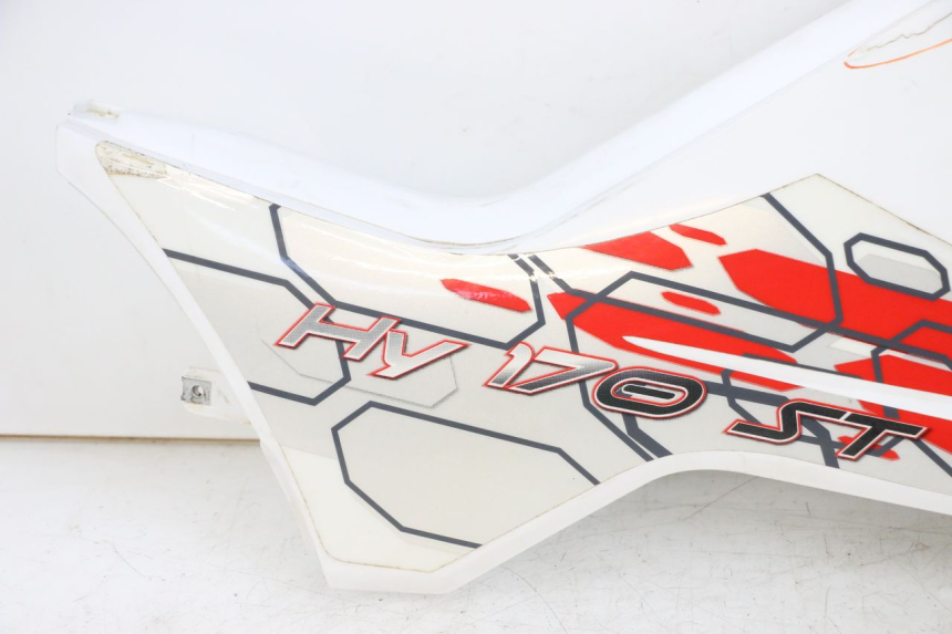 photo de RECHTER SITZBANKDECKEL HYTRACK ST 170 (2020 - 2024) - Hochauflösende Nahaufnahme