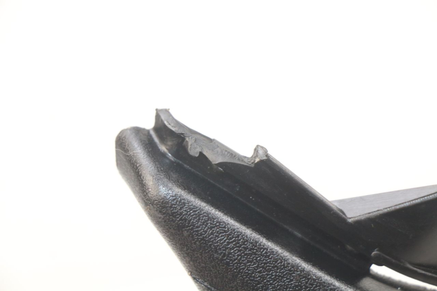 photo de RECHTER SITZBANKDECKEL PEUGEOT STREETZONE 4T 50 (2018 - 2023) - Detailansicht des Bauteils