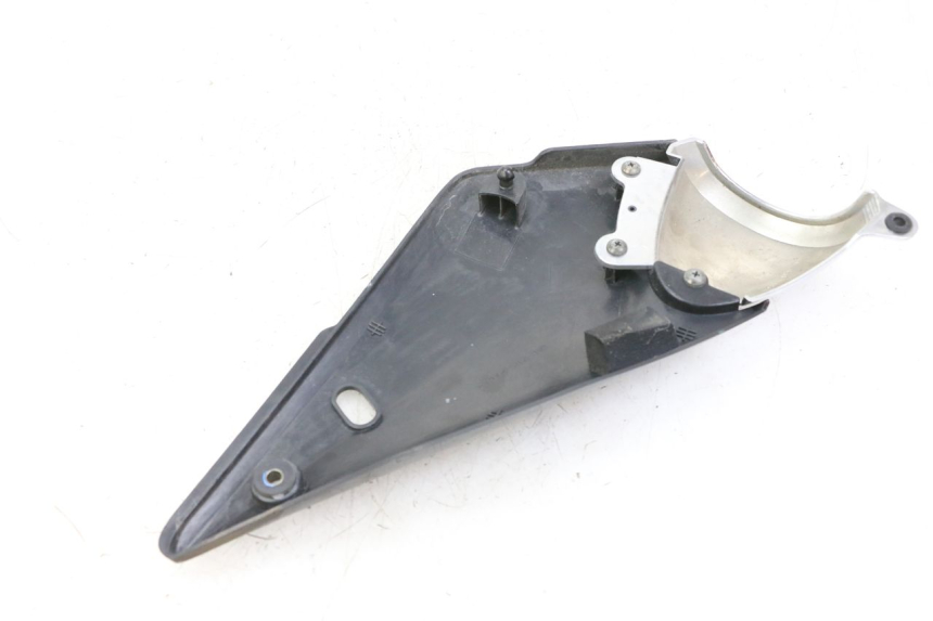 photo de RECHTER SITZBANKDECKEL SUZUKI GSF S BANDIT 600 (2000 - 2004) - Zoom auf Gebrauchszustand