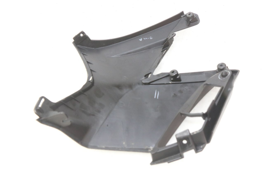 photo de RECHTER SITZBANKDECKEL APRILIA SXR 50 (2021 - 2023) - Zoom auf Gebrauchszustand