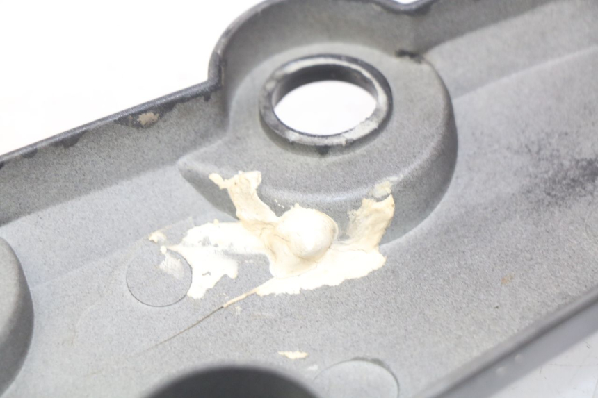 photo de RECHTER SITZBANKDECKEL SYM WOLF SB 125 (2011 - 2018) - Alternative Perspektive