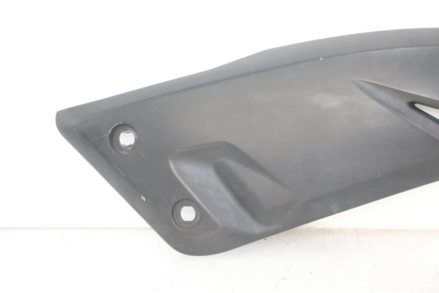 photo de UNTER SITZ VERKLEIDUNG RECHTS YAMAHA X-MAX XMAX ABS 250 (2010 - 2012) - Kennzeichnungen und Originalreferenzen