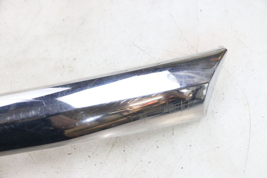 photo de RECHTER SITZBANKDECKEL PIAGGIO XEVO - X EVO 125 (2007 - 2017) - Alternative Perspektive