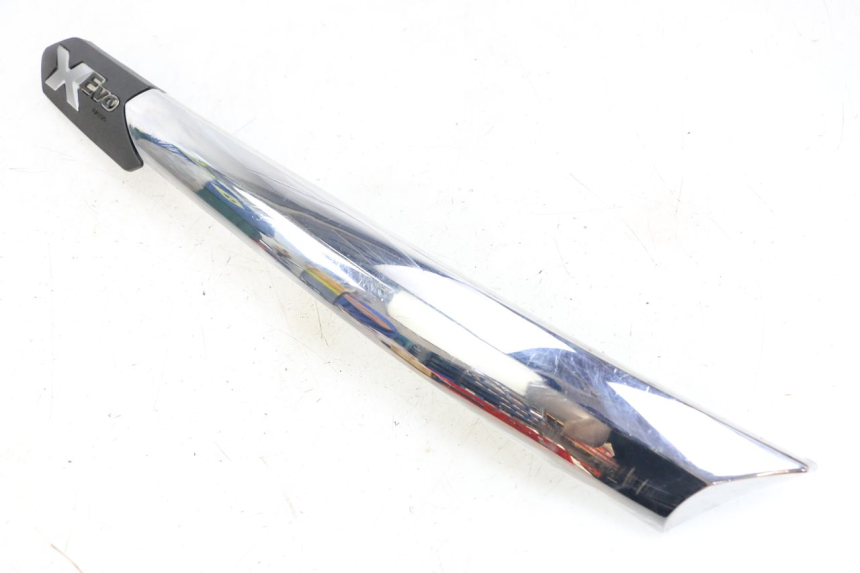 photo de RECHTER SITZBANKDECKEL PIAGGIO XEVO - X EVO 125 (2007 - 2017) - Gesamtansicht des Produkts