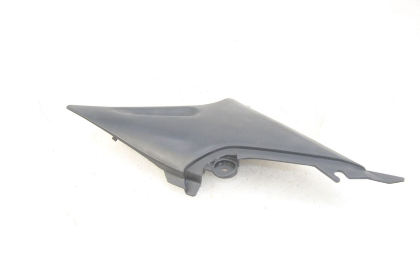 photo de UNTER SITZ VERKLEIDUNG RECHTS YAMAHA XJN DIVERSION 600 (2000 - 2003) - Alternative Perspektive