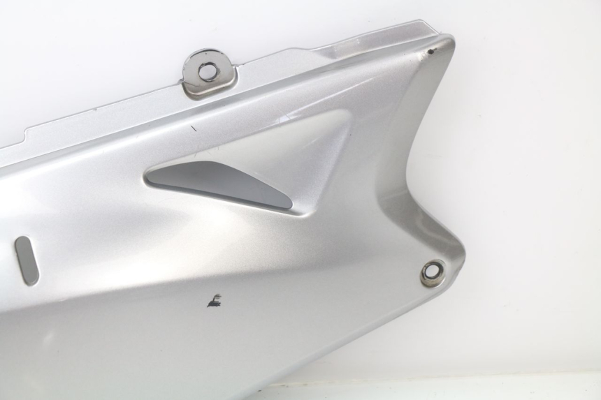 photo de UNTER SITZ VERKLEIDUNG RECHTS HONDA XLV TRANSALP 650 (2005 - 2007) - Weitere Ansicht des Artikels