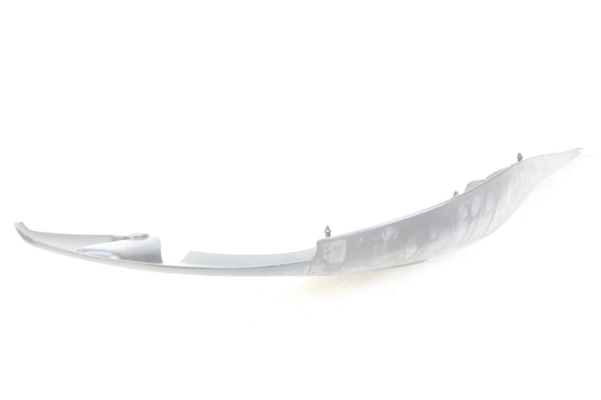 photo de RECHTER SITZBANKDECKEL YAMAHA XP T-MAX TMAX ABS 500 (2004 - 2007) - Details der Befestigungspunkte