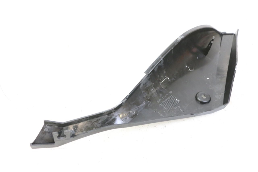 photo de UNTER SITZ VERKLEIDUNG RECHTS YAMAHA TZR 50 (2008 - 2016) - Zoom auf Gebrauchszustand