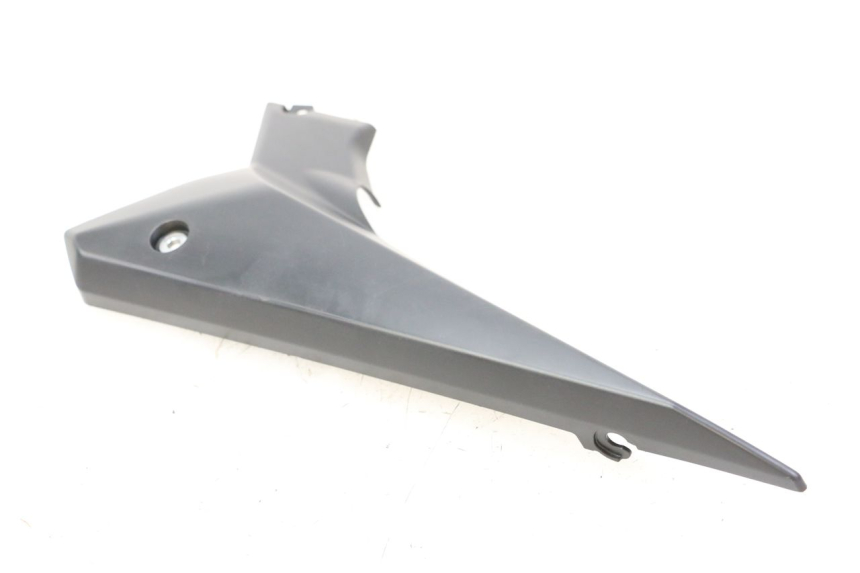 photo de UNTER SITZ VERKLEIDUNG RECHTS YAMAHA XJ6 600 (2008 - 2016) - Gesamtansicht des Produkts