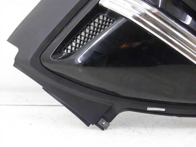 photo de UNTER SITZ VERKLEIDUNG RECHTS YAMASAKI YM50QT-N3 RETRO 50 (2012 - 2014) - Kennzeichnungen und Originalreferenzen