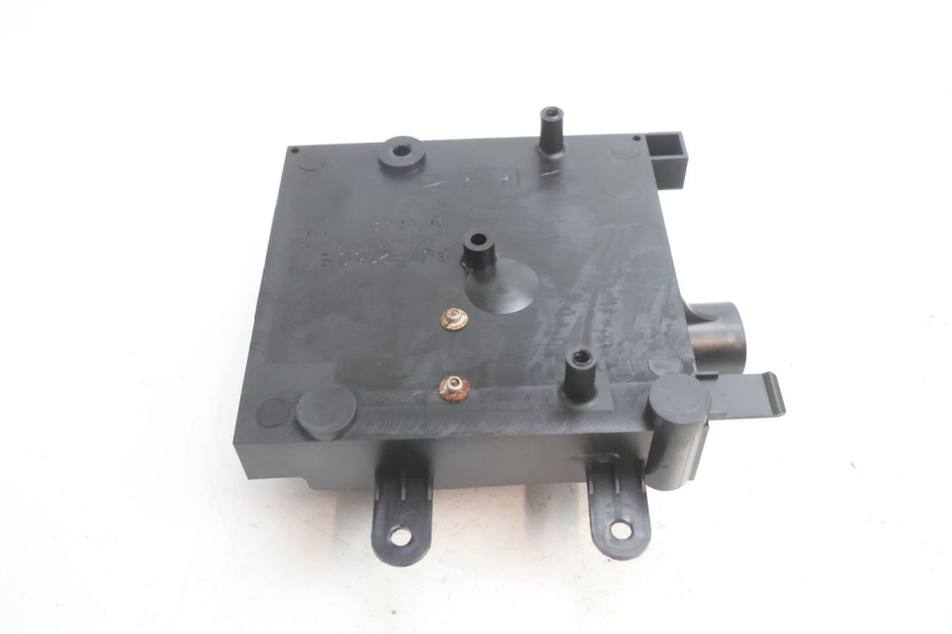 photo de UNTER SITZ VERKLEIDUNG YAMAHA FJR 1300 (2001 - 2005) - Alternative Perspektive
