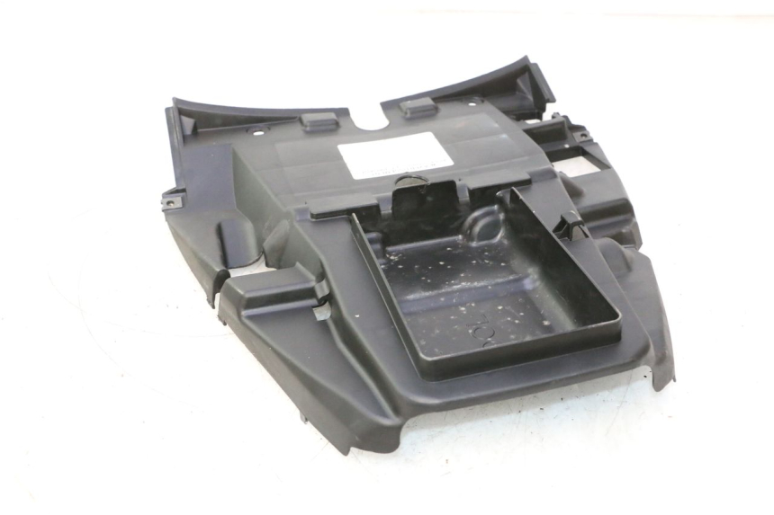 photo de UNTER SITZ VERKLEIDUNG HONDA FJS SILVER WING SILVERWING 400 (2005 - 2008) - Alternative Perspektive
