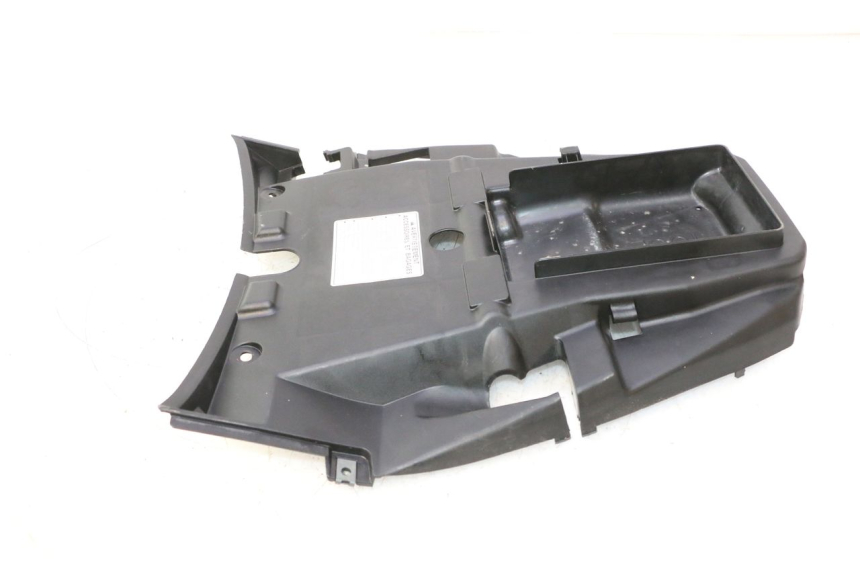 photo de UNTER SITZ VERKLEIDUNG HONDA FJS SILVER WING SILVERWING 400 (2005 - 2008) - Technische Nahaufnahme