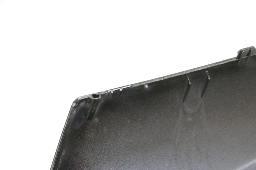 photo de UNTER SITZ VERKLEIDUNG MBK FLIPPER 115 (2013 - 2017) - Detailansicht des Bauteils