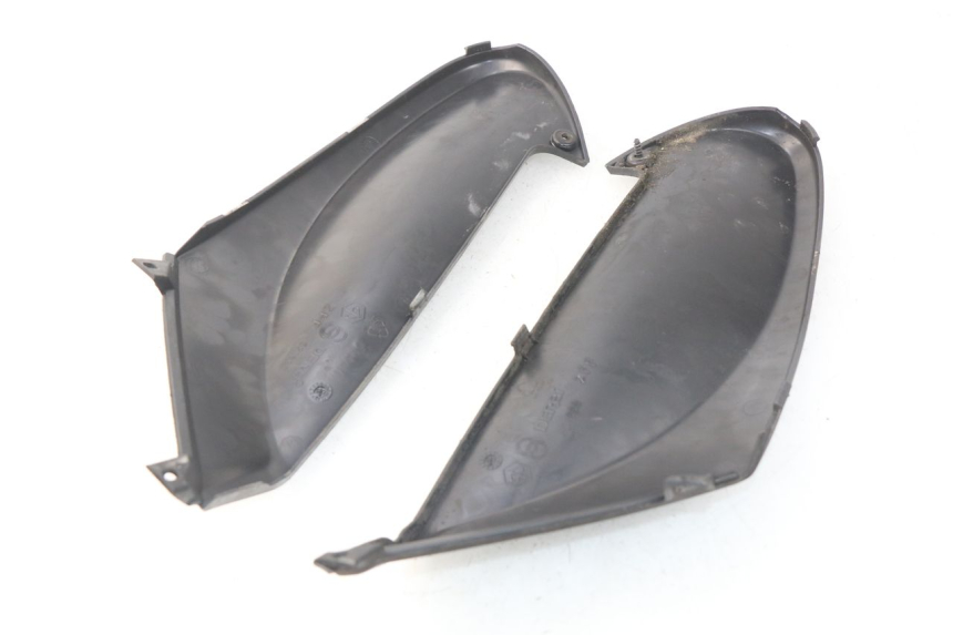 photo de SITZBANKABDECKUNG PIAGGIO FLY 2T 50 (2004 - 2017) - Detailansicht des Bauteils