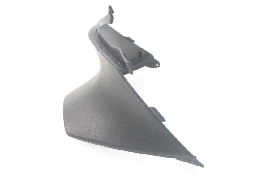 photo de UNTER SITZ VERKLEIDUNG PIAGGIO FLY IE 125 (2012 - 2017) - Alternative Perspektive